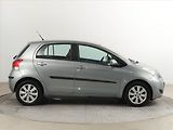 Toyota Yaris (2009) 1.33 Dual VVT-i, Serv.kniha - náhled 6