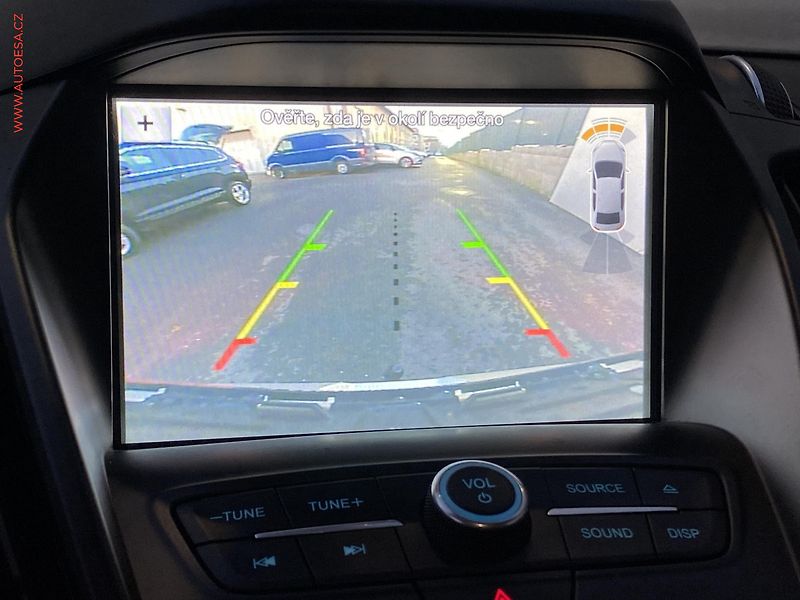 Ford Kuga (2018) 2.0 TDCi 4x4, Titanium, AT - fotka 17 z 17