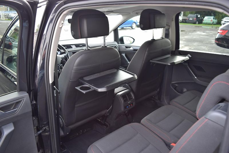 Volkswagen Touran (2017) 2.0TDI 110kw 7MÍST TAŽNÉ NAVI - fotka 18 z 50