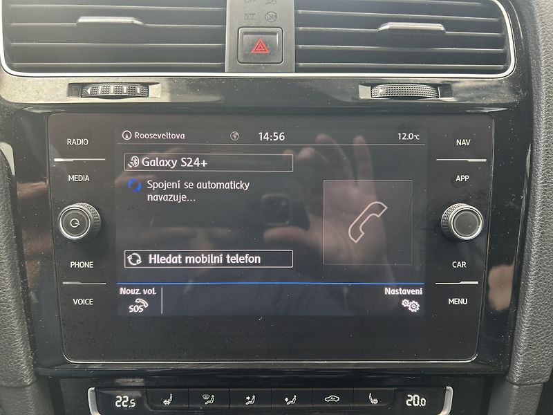 Volkswagen Golf Variant 2,0TDi Highline NAVI LEDMATRIX - fotka 61 z 69
