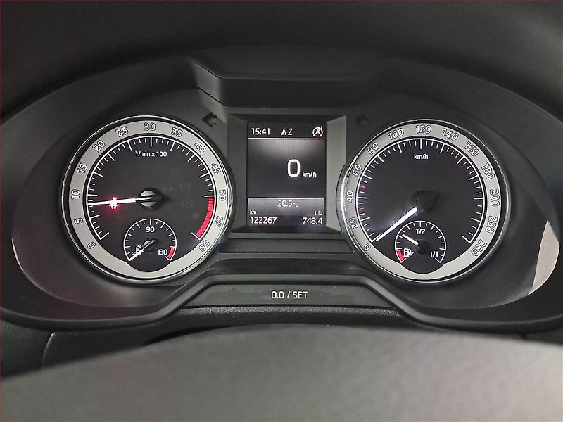 Škoda Octavia (2018) Style 2.0 TDI, Navi, Tempomat - fotka 11 z 23