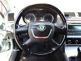 Škoda Octavia (2011) 1.6 TDi, Ambiente - náhled 15