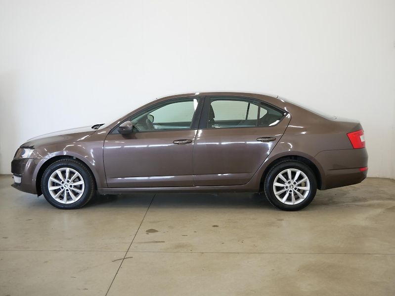 Škoda Octavia - fotka 3 z 24