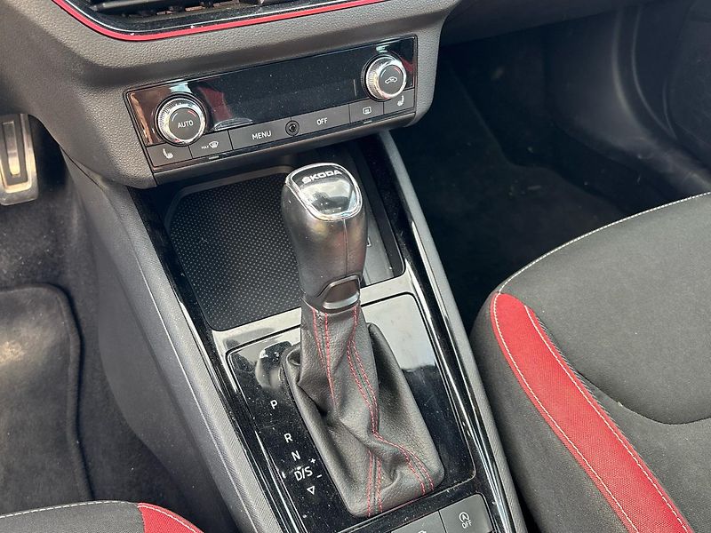 Škoda Kamiq Monte Carlo - fotka 6 z 8