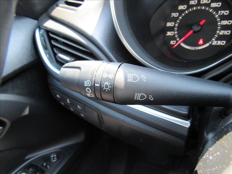 Fiat Tipo 1,6 MultiJet Automat - fotka 24 z 31