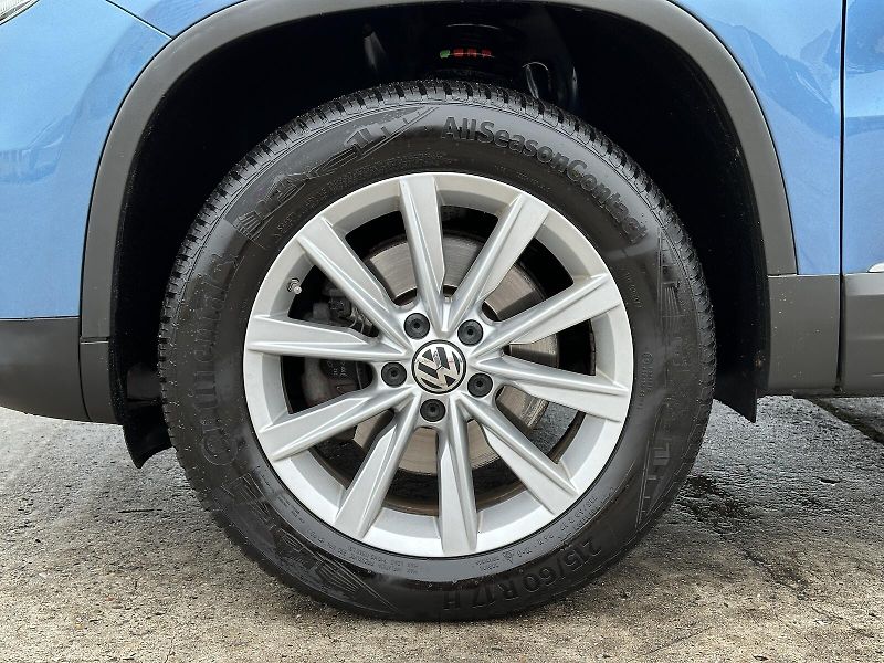 Volkswagen Tiguan 2.0TDi 4Motion DSG 140PS Tempo - fotka 9 z 42