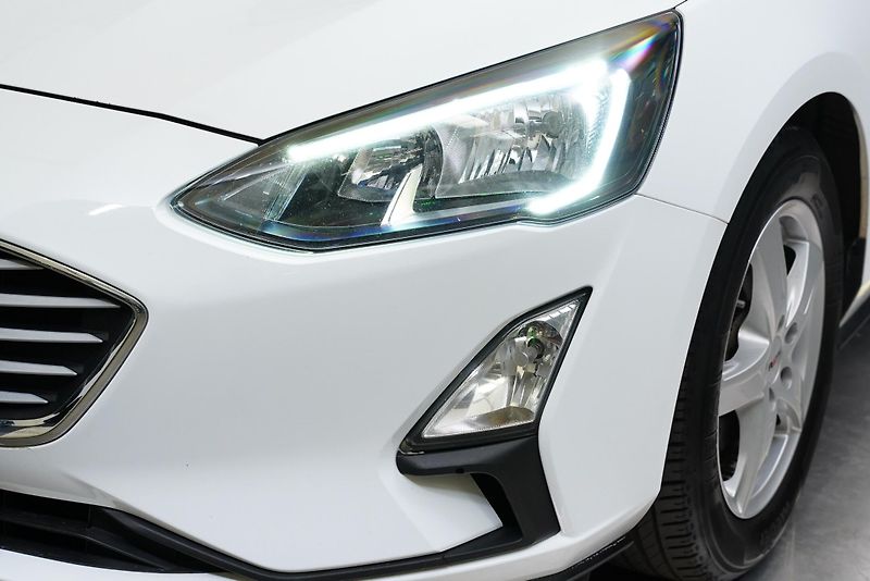 Ford Focus - fotka 9 z 24
