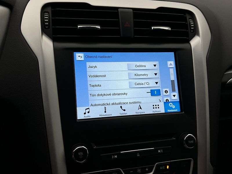 Ford Mondeo 2.0 TDCI TREND - fotka 35 z 39