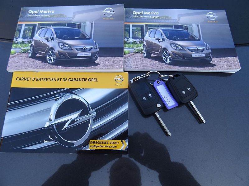 Opel Meriva (2013) 1.4i,88kW,S.kniha,tažne,klima - fotka 10 z 24