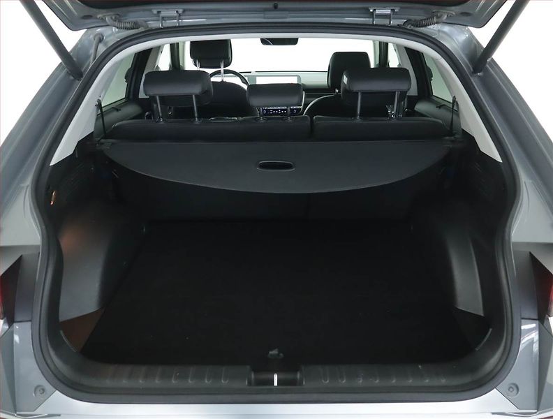 Hyundai Ioniq 5 (2022) Power 4x4, SoH 94% - fotka 14 z 21