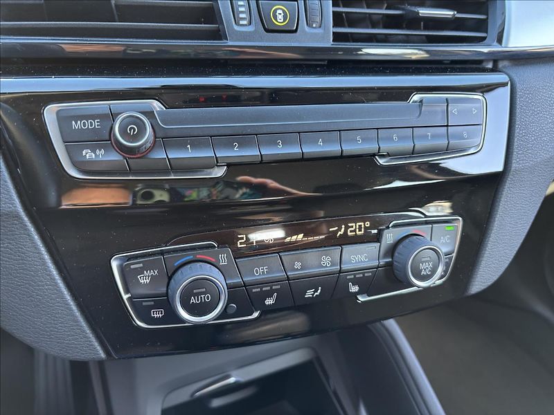 BMW X1 2,0 xDrive 18d 110kW - fotka 40 z 43