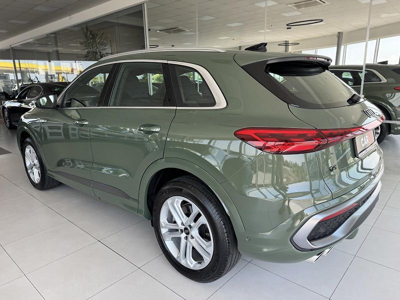 Audi Q5 TDI Quattro*S-LINE*360*KeyLess - fotka 7 z 40