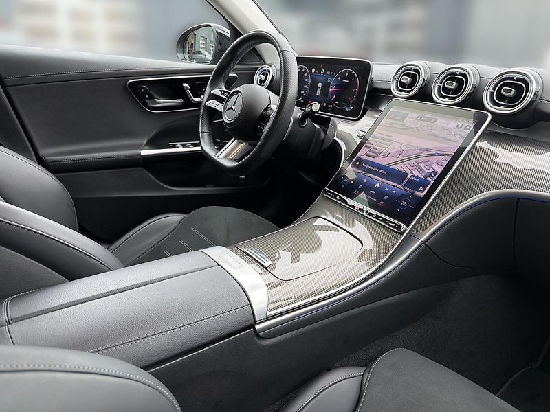 Mercedes-Benz Třídy C C 220d 4MATIC - fotka 12 z 17