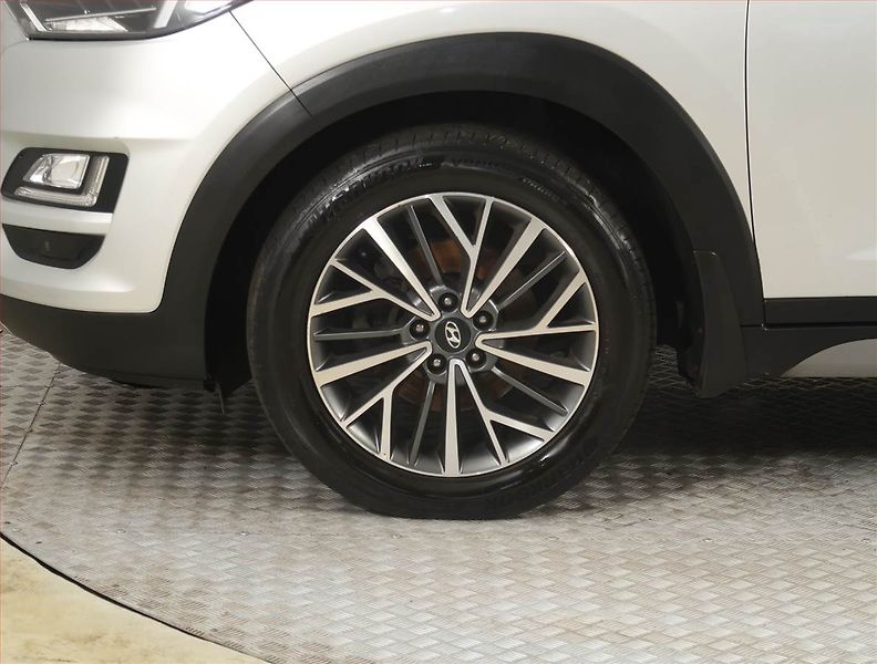 Hyundai Tucson (2019) 1.6 CRDi, 4X4, ČR,1.maj - fotka 15 z 19