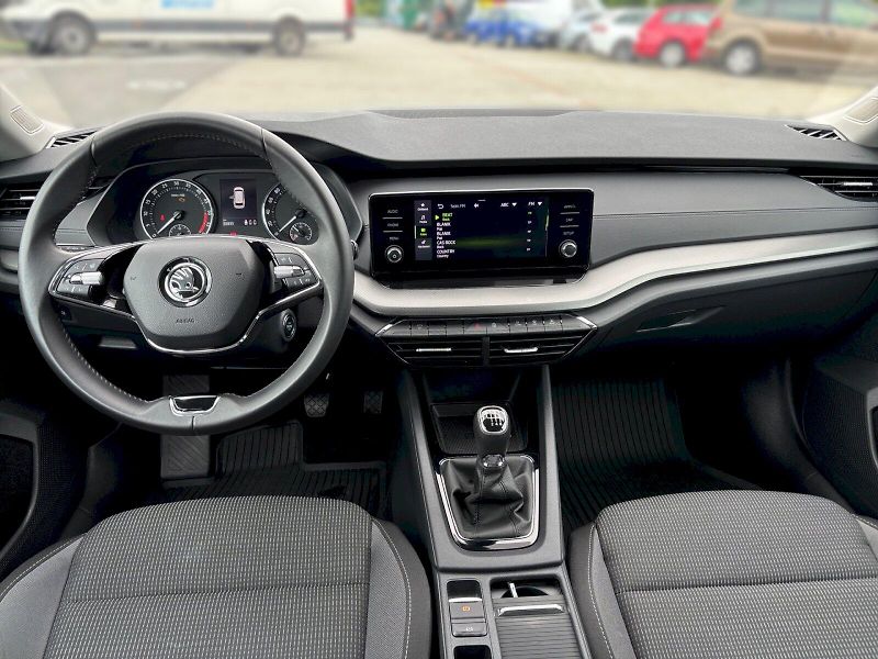 Škoda Octavia (2024) Combi 2.0 TDI Ambition - fotka 23 z 30