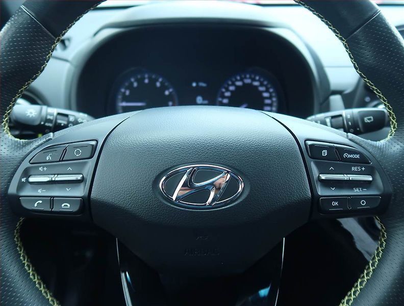 Hyundai Kona (2019) 1.0 T-GDI, Serv.kniha, Kůže - fotka 16 z 17