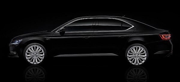 Škoda Superb Black Crystal.