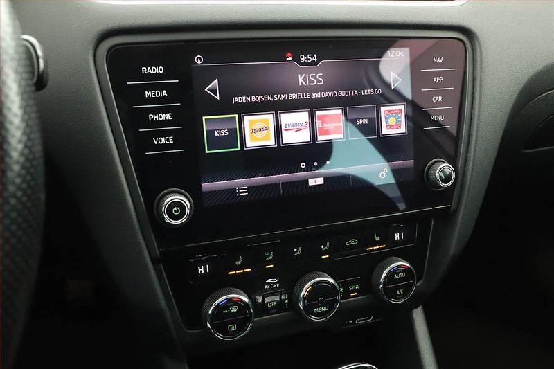 Škoda Octavia (2018) Style 1.6 TDI, Automat, Navi - fotka 9 z 14