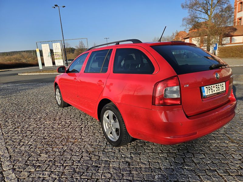 Škoda Octavia (2012) DSG, NOVÉ ROZVODY, SPLÁTKY  - fotka 8 z 23