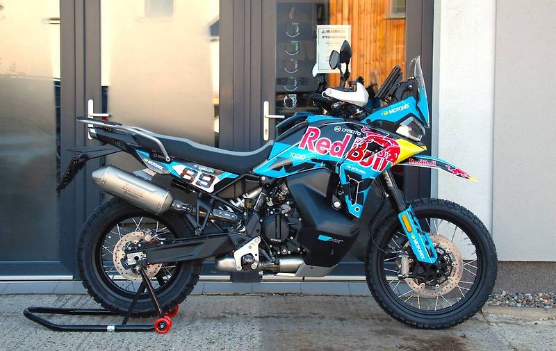 CFMOTO (2026) 1000MT-X Touring REDBULL EDICE - fotka 1 z 20
