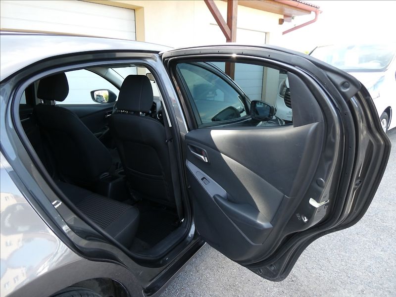 Mazda 2 1,5 Skyactiv 66kW,2xkola,NAVIG - fotka 26 z 59