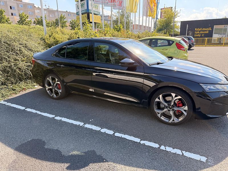 Škoda Octavia (2024) Škoda Octavia RS Facelift 2.0  - fotka 6 z 16