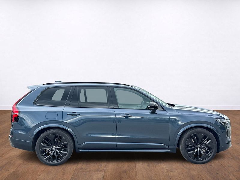 Volvo XC90 (2026) ULTRA,BLACK EDITION T8, VZDUCH - fotka 6 z 26