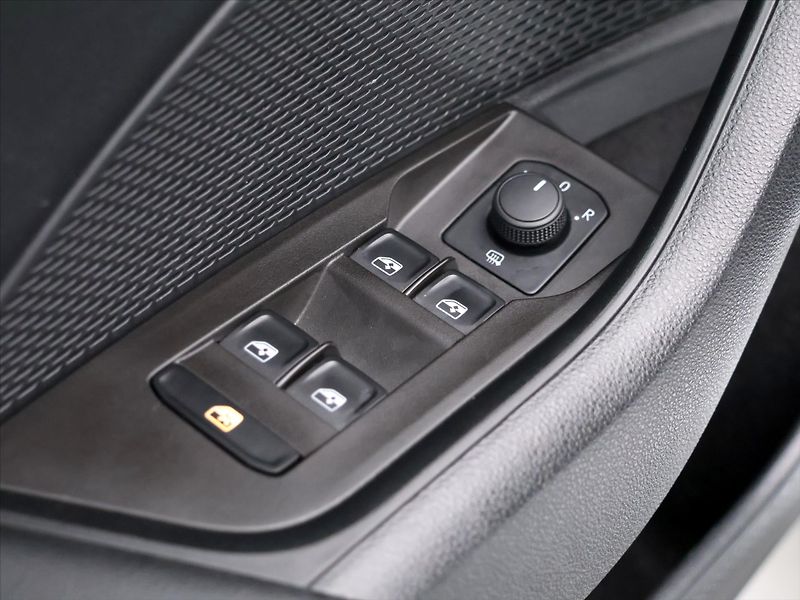 Škoda Octavia 2,0 TDI 85kW Ambition CZ DPH - fotka 14 z 35