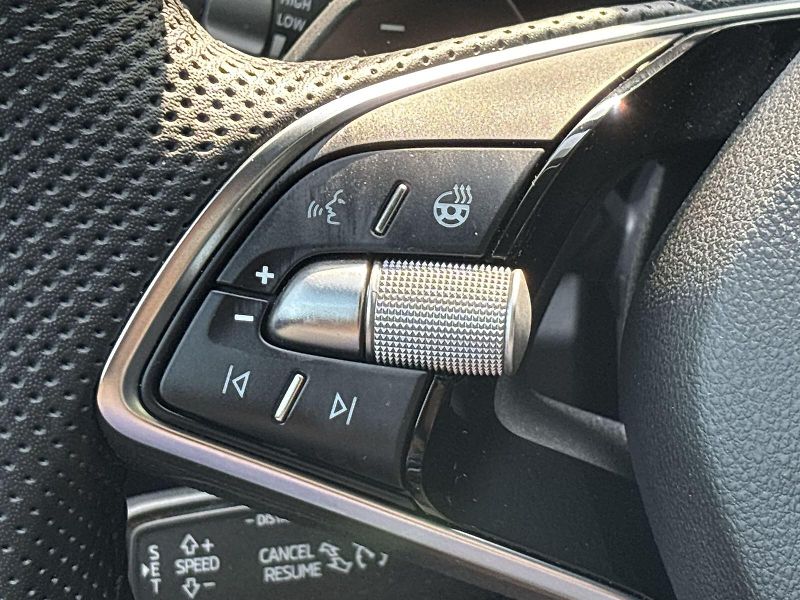 Škoda Superb (2025) Combi 2.0 TDI 4x4 DSG Sportlin - fotka 20 z 33