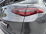 Alfa Romeo Stelvio 2,0T Q4 280PS 4x4 Automat - náhled 10