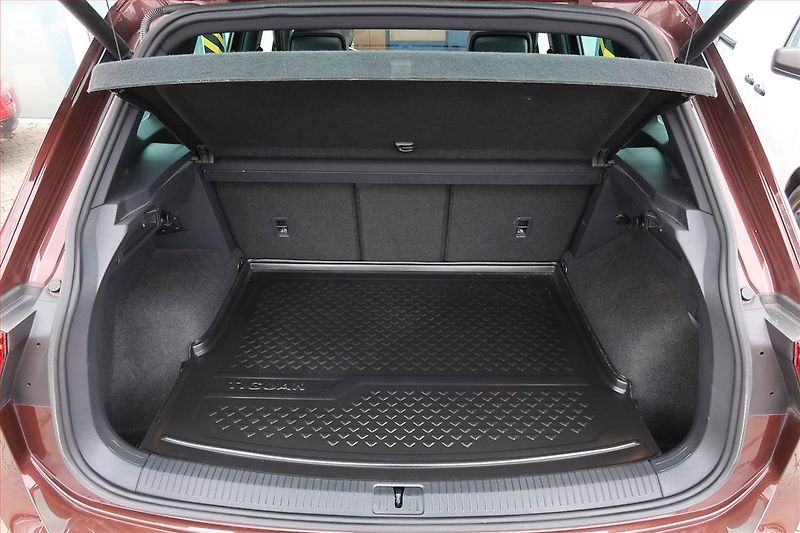 Volkswagen Tiguan (2020) Elegance 2.0 TDI - fotka 14 z 22