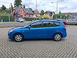 Hyundai i30 (2009) 1,4i  LPG  KLIMA  2x KOLA  - náhled 3
