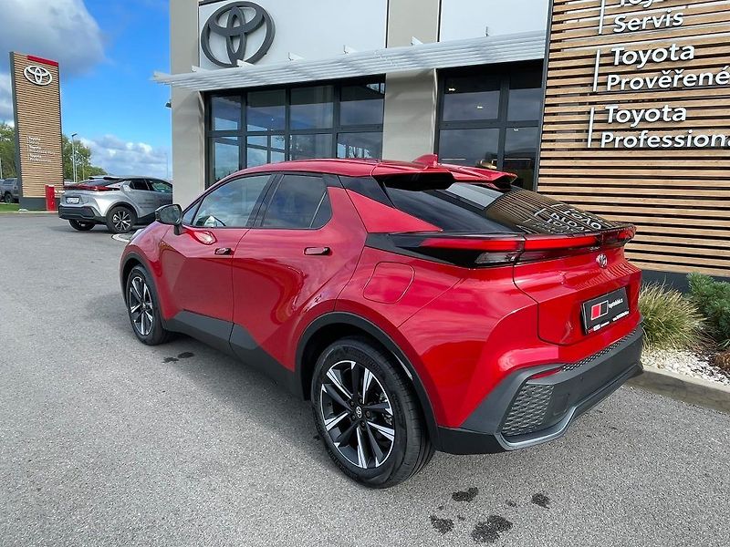 Toyota C-HR 1.8 Hybrid FWD Style - fotka 8 z 28
