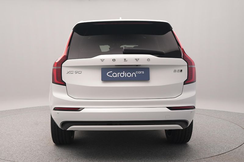 Volvo XC90 (2026) B5 AWD AUT DARK ULTRA 7 míst - fotka 12 z 26