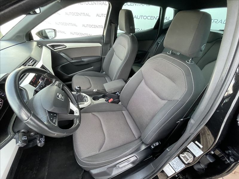Seat Arona 1,0 TSi,Xcellence,STK do 2/28 - fotka 11 z 25