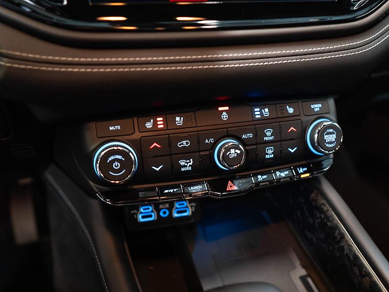 Dodge Durango (2024) 6.4 SRT 392 AlcHEMI - fotka 28 z 44