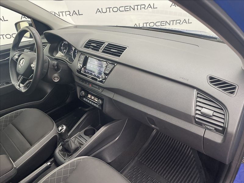 Škoda Fabia 1,0 TSi,1.maj.,ČR,servi.histor - fotka 19 z 23