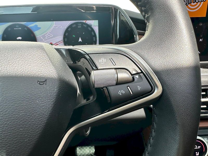 Škoda Kodiaq (2024) 2.0 TDI 142 kW Exclusive Selec - fotka 12 z 30