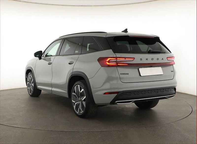 Škoda Kodiaq (2025) 2.0 TDI, SPORTLINE, KEYLESS - fotka 4 z 20