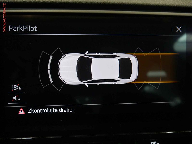 Škoda Octavia (2019) 2.0TDi, 1.maj,ČR, Style - fotka 23 z 23
