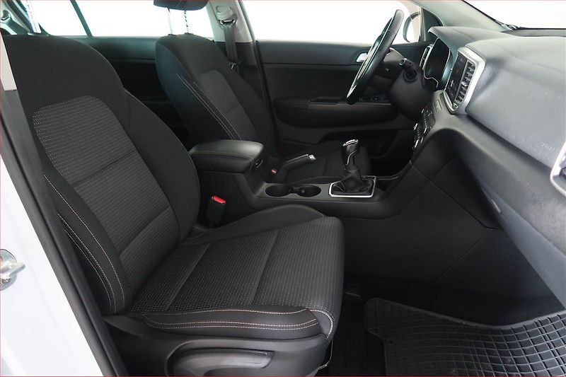 Kia Sportage (2020) 1.6 GDI, LPG, Serv.kniha, Navi - fotka 9 z 20