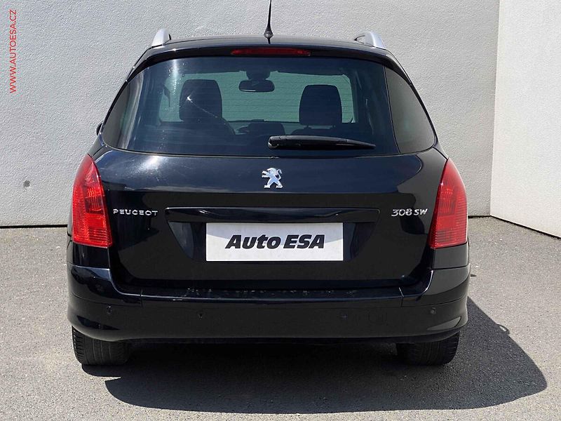 Peugeot 308 (2012) 1.6 VTi, Premium, +kola - fotka 5 z 18