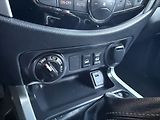 Nissan Navara 2,3 dCi Hardtop,manuál,Top sta - náhled 16