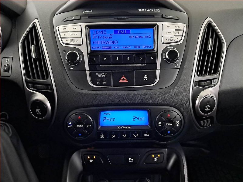 Hyundai ix35 (2011) 1.6 GDI, Serv.kniha, Tempomat - fotka 12 z 17