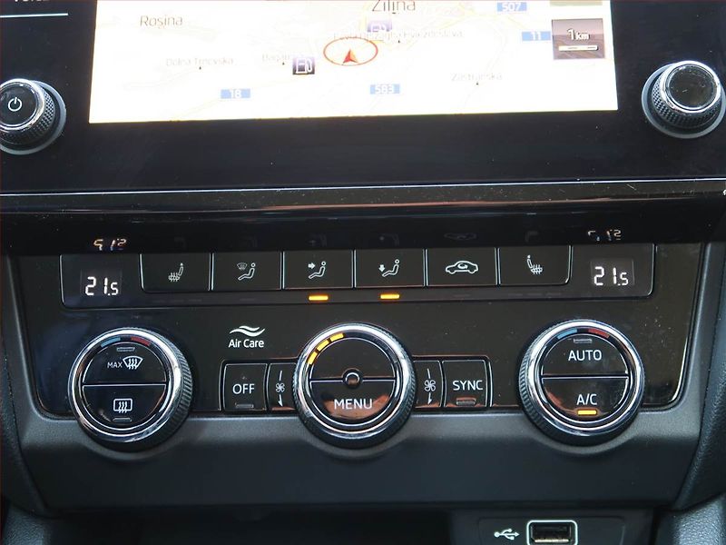 Škoda Octavia (2019) 1.6 TDI, Serv.kniha, Navi - fotka 12 z 16