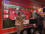 Vánoční kamion Coca-Coly se Santou dorazil do Frýdku-Místku, prosinec 2025.