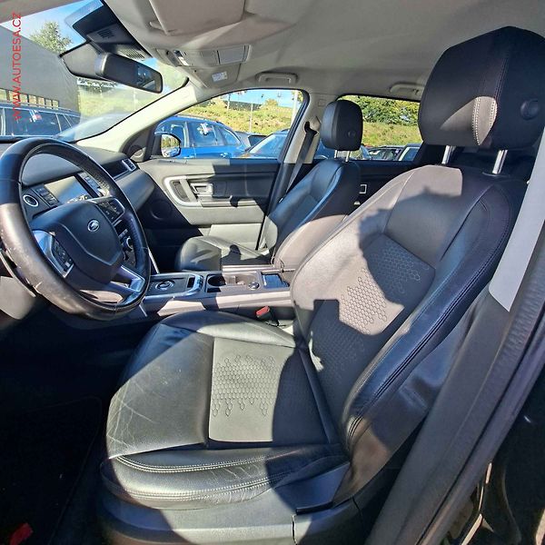 Land Rover Discovery Sport (2018) 2.0 TD4 AWD, AT, LED, navi - fotka 8 z 24
