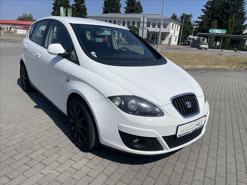 Seat Altea 1,6 TDi 77kw Klima Xenon GPS - fotka 6 z 39