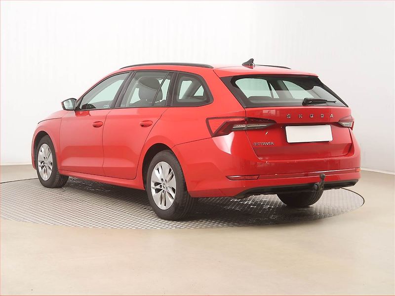 Škoda Fabia (2024) Selection 1.0 TSI, ČR,1.maj - fotka 4 z 16