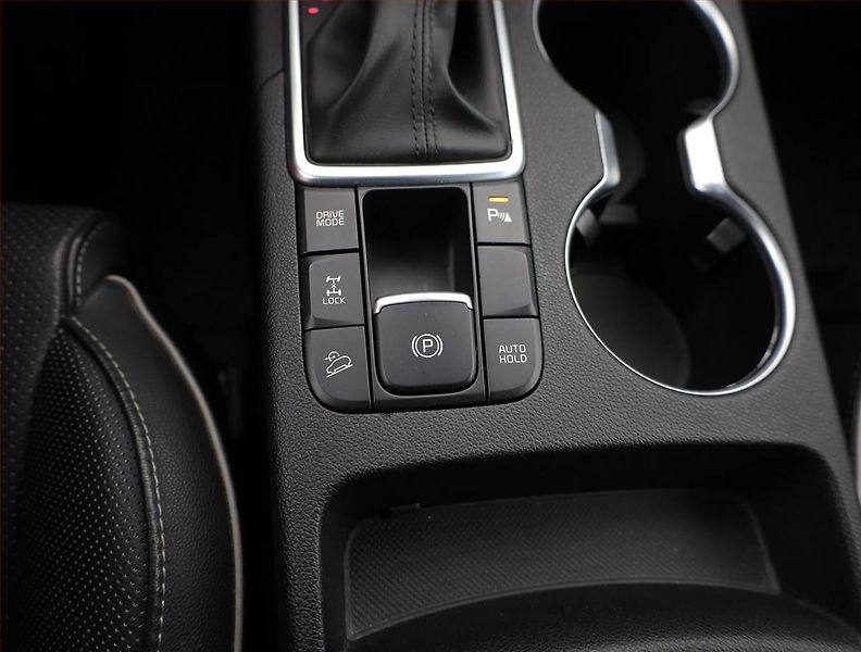 Kia Sportage (2019) 1.6 CRDi, 4X4, Automat, ČR - fotka 16 z 20